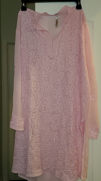 Causal - Picture 4 of 5